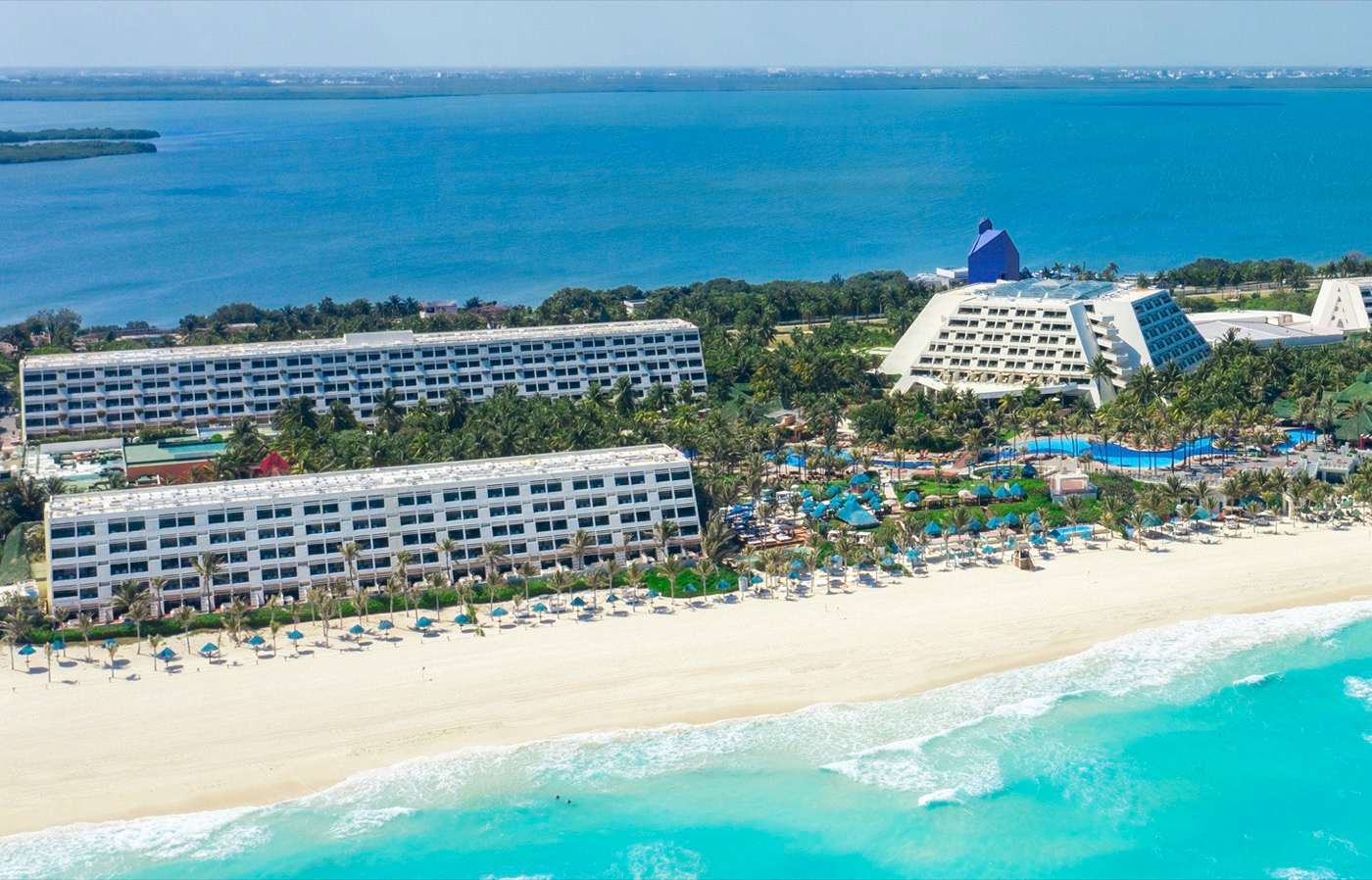 Pyramid 8 - Agencia de viajes en Morelia